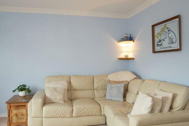 2 Bedrooms Apartment With Free Parking 랜싱 외부 사진